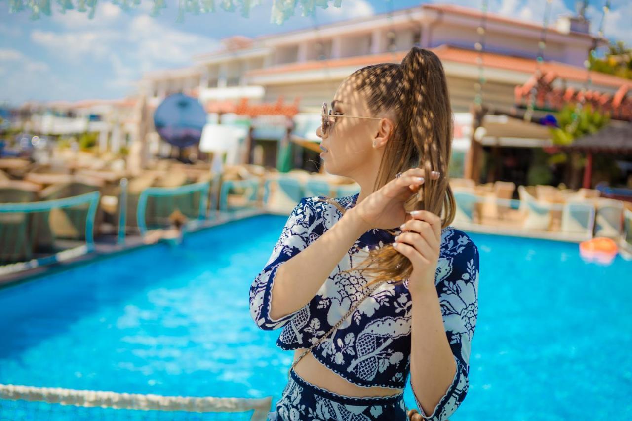 Hotel Palace Marina Dinevi سفيتي فلاس المظهر الخارجي الصورة