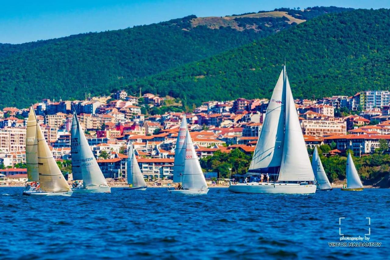 Hotel Palace Marina Dinevi سفيتي فلاس المظهر الخارجي الصورة